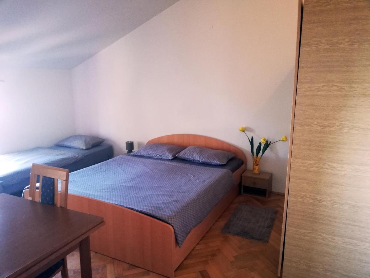 Danyja Apartments スベティ・フィリップ・イ・ヤコブ エクステリア 写真