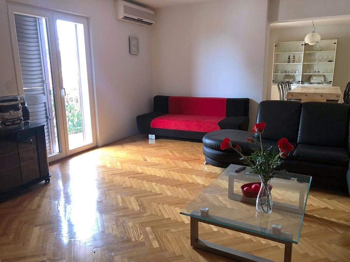 Danyja Apartments スベティ・フィリップ・イ・ヤコブ エクステリア 写真