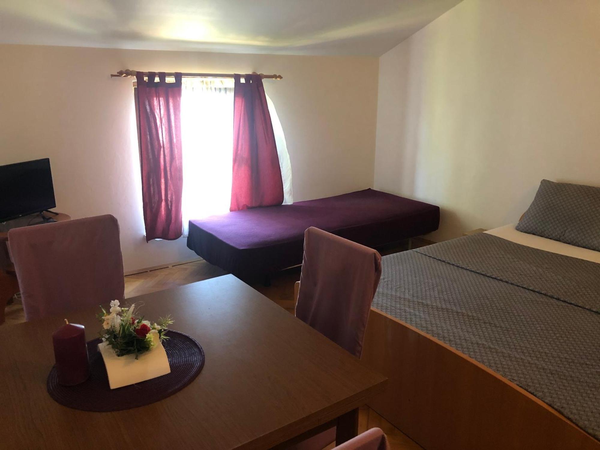 Danyja Apartments スベティ・フィリップ・イ・ヤコブ エクステリア 写真