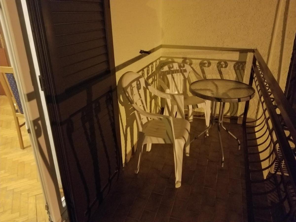 Danyja Apartments スベティ・フィリップ・イ・ヤコブ エクステリア 写真