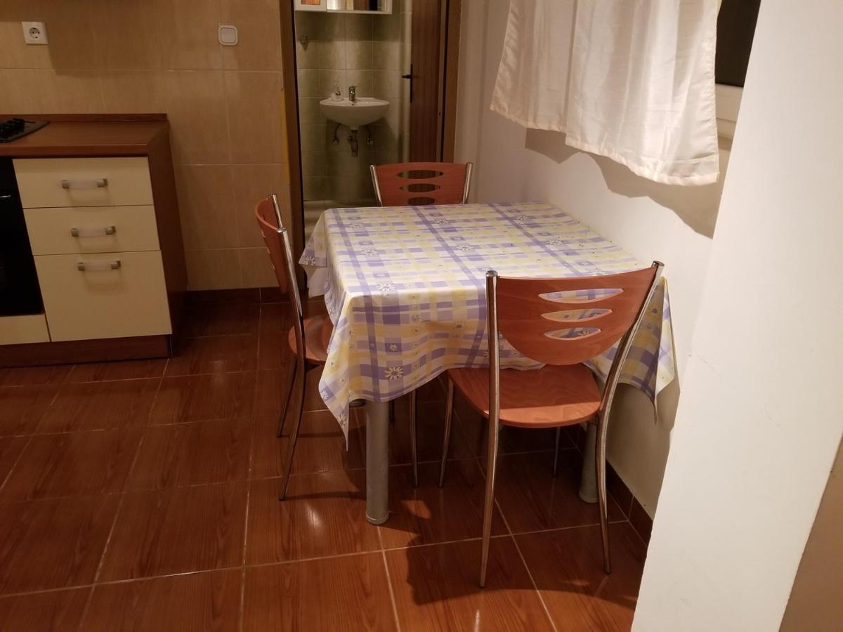 Danyja Apartments スベティ・フィリップ・イ・ヤコブ エクステリア 写真